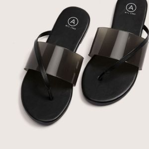 LAST CHANCE - Wide Strappy Sandals